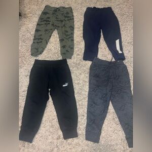 Lot of four pairs of 3T boys jogger sweatpants